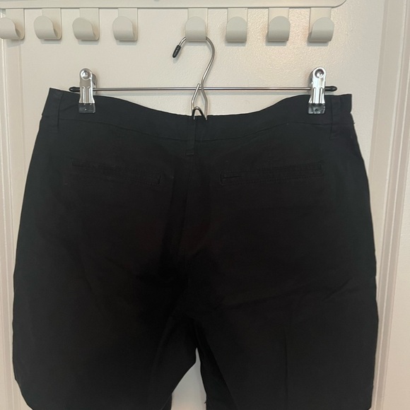 NWOT Old Navy Cotton Shorts Size 4 - Picture 3 of 3